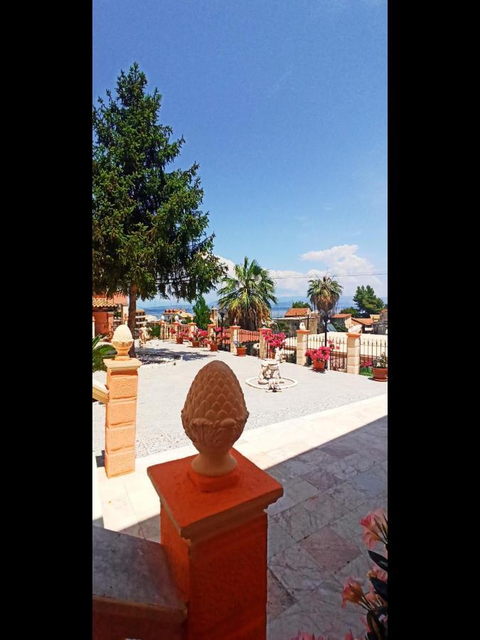 Corfu Sunflower Apartments เวนิทเซส ภายนอก รูปภาพ